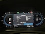 Volvo V90 T6 AWD Recharge Plus Dark Long Range | Trekhaak | 360° Camera | Crystal White | Schuifdak | Harman Kardon | Adaptieve Cruise Control | Stoel en Stuurwielverwarming | Full LED meesturende koplampen | Pilot Assist | BLIS Dode Hoek Detectie | Voorstoelen ele