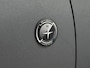 Peugeot 2008 SUV Crossway 130 pk Automaat | Navigatie | Panoramadak | Achteruitrijcamera | Parkeersensoren Achter | Sportstoelen | LED Dagrijverlichting | Climate Control | Cruise Control | 17" Lichtmetalen Velgen |