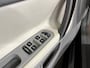 Volvo C70 Convertible 2.5 T5 Momentum - 230 pk - 14045,- EX BTW - Youngtimer