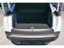 Peugeot 2008 1.2 Hybrid 145 GT Nieuw uit voorraad| Navigatie | Camera | Adaptieve Cruise control | 17" Lichtmetalen Velgen |