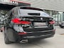 BMW 5-Serie Touring 520i High Executive LCI 184PK|Navi|Camera|Carplay|Stoelverwarming|Cruise Control