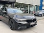 BMW 5-Serie Touring 520i High Executive LCI 184PK|Navi|Camera|Carplay|Stoelverwarming|Cruise Control