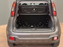 Fiat Panda 1.0 Hybrid City Cross All Season | 15'' Lichtmetaal | Airco | Parkeersensoren | Centrale vergrendeling | Airco | Bumpers in carrosseriekleur | Elektrische ramen voor