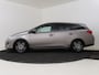 Toyota Auris Touring Sports 1.8 Hybrid Lease Plus I Navigatie I Climate Control I Cruise Control I Camera I Stoelverwarming Voor I 1e Eigenaar I Panoramadak I Afneembare Trekhaak I