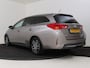 Toyota Auris Touring Sports 1.8 Hybrid Lease Plus I Navigatie I Climate Control I Cruise Control I Camera I Stoelverwarming Voor I 1e Eigenaar I Panoramadak I Afneembare Trekhaak I