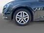 Renault Megane Estate 100PK TCe Zen | Navi | Climate Control | Cruise Control | Apple CarPlay/Android Auto | Parkeersensoren | Licht & Regen Sensor | Armsteun |