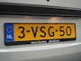 Hyundai H300 2.5 CRDi Active 3-Persoons Airco Schuifdeur links en rechts Pdc Radio CD Keurige Bus ! Achterklep Betonplex vloer Wandbekleding Privacy Glas Tussenwand met glas. 3423Nm/ 1750tpm 2.300kg Trekvermogen 1e Eigenaar, keurig onderhouden!