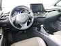 Toyota C-HR 1.8 Hybrid Executive Limited I Navigatie I Climate Control I Cruise Control I Camera I USB I LM Velgen I Stoelverwarming Voor I Keyless Entry/Start I