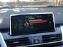 BMW 2-Serie Gran Tourer 218i Sport | Schuifdak, Leder, Navi, Stoelverw., Trekhaak, Cruise, Climate | Parelmoer | NAP |
