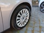 Ford Focus Wagon 125 Pk EcoBoost Titanium * Hele Mooie * * Navigatie * Achteruitrij Camera * Trekhaak * Stoel en voorruit verwarming * Lichtmetalen Velgen *  Voor en achter Parkeersensoren * Vingerhoets: Vierde Generatie Eersteklas Service !