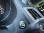 Ford Focus Wagon 125 Pk EcoBoost Titanium * Hele Mooie * * Navigatie * Achteruitrij Camera * Trekhaak * Stoel en voorruit verwarming * Lichtmetalen Velgen *  Voor en achter Parkeersensoren * Vingerhoets: Vierde Generatie Eersteklas Service !