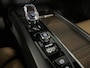 Volvo XC60 T6 AWD Recharge Inscription | Stoelventilatie | 360° Camera | Head-Up Display | Harman Kardon | Adaptieve Cruise Control | Stoel en Stuurwielverwarming | Full LED Meesturende koplampen | Pilot Assist | BLIS Dode Hoek Detectie | Voorstoelen elektrisch gehe