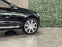 Volvo XC60 T6 AWD Recharge Inscription | Stoelventilatie | 360° Camera | Head-Up Display | Harman Kardon | Adaptieve Cruise Control | Stoel en Stuurwielverwarming | Full LED Meesturende koplampen | Pilot Assist | BLIS Dode Hoek Detectie | Voorstoelen elektrisch gehe