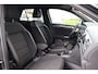 Volkswagen T-Roc 1.5 TSI Sport | Cruise Control | Achteruitrijcamera | Apple Carplay/Android Auto |