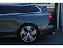 Volvo V60 T5 Inscription Exclusive | Adaptive Cruise | Bowers & Wilkins | Stuur/Stoelverwaming | Camera | Standkachel | Trekhaak | BLIS