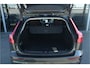 Volvo V60 T5 Inscription Exclusive | Adaptive Cruise | Bowers & Wilkins | Stuur/Stoelverwaming | Camera | Standkachel | Trekhaak | BLIS