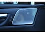 Volvo V60 T5 Inscription Exclusive | Adaptive Cruise | Bowers & Wilkins | Stuur/Stoelverwaming | Camera | Standkachel | Trekhaak | BLIS