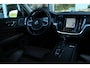 Volvo V60 T5 Inscription Exclusive | Adaptive Cruise | Bowers & Wilkins | Stuur/Stoelverwaming | Camera | Standkachel | Trekhaak | BLIS