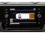 Volkswagen Touran 1.5 TSI DSG Highline Business R 7p Climate, ACC, Stoelverwarming, Elektrische Achterklep, Trekhaak, 18''