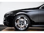 Mercedes-Benz E-klasse Estate 300 e Luxury Line Trekhaak - Airmatic - Warmtewerend donkergetint glas - Zwarte hemel - Sierelementen in openporig bruin esdoorn