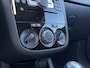 Opel Corsa 1.2-16V Color Edition - Automaat - Airconditioning - Cruise Control - Lichtmetalen velgen