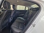 Jaguar XE 2.0 Portfolio *Memory* Stoel-Stuurverwarming / Leder / Xenon / Camera / Navigatie / Cruise / ECC Clima / 19'' LMV