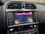 Jaguar XE 2.0 Portfolio *Memory* Stoel-Stuurverwarming / Leder / Xenon / Camera / Navigatie / Cruise / ECC Clima / 19'' LMV