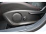 Mercedes-Benz A-klasse 180 Business Solution AMG Automaat / Navigatie / Sportstoelen + verwarming  / Camera / 18" LM