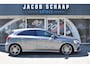 Mercedes-Benz A-klasse 180 Business Solution AMG Automaat / Navigatie / Sportstoelen + verwarming  / Camera / 18" LM