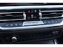 BMW 3-Serie 330i M Sport High Executive 259pk Navigatie/Stoelverwarming/360Camera