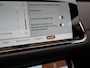 Land Rover Range Rover Evoque P300e AWD R-Dynamic SE Plug In Hybrid Dealer O.H. PHEV | Lederen Sportstoelen Memory | Trekhaak af Fabriek | Apple Carplay | Navigatie | Camera | L.M. 20" | DAB | Stoel & Stuurverwarming |
