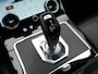 Land Rover Range Rover Evoque P300e AWD R-Dynamic SE Plug In Hybrid Dealer O.H. PHEV | Lederen Sportstoelen Memory | Trekhaak af Fabriek | Apple Carplay | Navigatie | Camera | L.M. 20" | DAB | Stoel & Stuurverwarming |