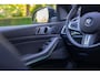 BMW X5 xDrive40d High Executive M-Sport | Head up | 22'' | Panorama | Comfort stoelen