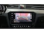 Volkswagen Passat Variant 1.5 TSI Elegance Business R R-Line Virtual Cockpit Camera Stoelverwarming Navigatie