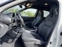 Nissan Juke 1.6 Hybrid Tekna Full Options!