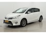 Toyota Verso 1.8 VVT-i Business | Panoramadak | Trekhaak | Stoelverwarming | Navigatie | Cruise | Clima | 17 inch
