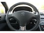 Peugeot 5008 1.6 THP Blue Lease Executive 7p.
