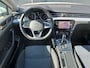 Volkswagen Passat Variant * GTE * Camera * Cruise * Rijstrooksensor * Apple Car-Play *