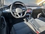 Volkswagen Passat Variant * GTE * Camera * Cruise * Rijstrooksensor * Apple Car-Play *