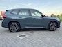 BMW X1 SDrive18i M-Sport (AUTOMAAT|Trekhaak|Digital Display)
