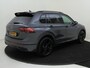 Volkswagen Tiguan 1.5 TSI R-Line | Black style | 360 camera | Parkeerassistent | Harmann/kardon | Stoel- en stuurwielverwarming | Dodehoek detectie | LED matrix verlichting | Keyless |