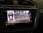 Volkswagen Tiguan 1.5 TSI R-Line | Black style | 360 camera | Parkeerassistent | Harmann/kardon | Stoel- en stuurwielverwarming | Dodehoek detectie | LED matrix verlichting | Keyless |