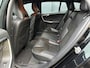 Volvo V60 1.6 T3 R-Design Automaat NL auto | PDC | Trekhaak | Navigatie | 2 sets velgen