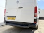 Volkswagen Crafter 2.0 TDI 140pk L3H3 Airco Cruise Control Apple Carplay Parkeersensoren voor achter