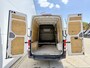 Volkswagen Crafter 2.0 TDI 140pk L3H3 Airco Cruise Control Apple Carplay Parkeersensoren voor achter