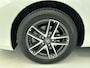 Toyota Auris 1.8 Hybrid Lease Limited | Panoramadak | Navigatie |