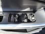 Volvo XC60 2.0 T5 FWD R-Design Navi,Pano,Dodehoek,Leer,20"Lmv,Enz