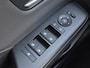Hyundai Kona 1.6 GDi HEV Premium Sky Automaat / Zo goed als nieuw! / Sensation Pack / Trekgewicht  1.300 kg / Stuur- en Stoelverwarming / Stoelventilatie voor / / Elektrische achterklep / Apple Carplay Android Auto / BOSE Audisysteem /