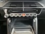 Peugeot e-2008 EV Allure Pack 50 kWh 11kW 3-Fase | Achteruitrijcamera | Climate Control | Parkeersensoren achter
