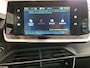 Peugeot e-2008 EV Allure Pack 50 kWh 11kW 3-Fase | Achteruitrijcamera | Climate Control | Parkeersensoren achter